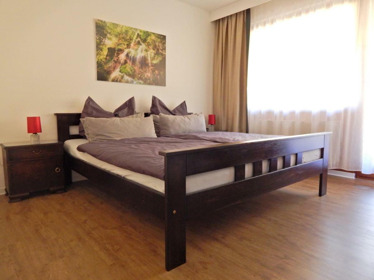 Free Apartment - Bei Den Thermen Bad Urach Kültér fotó