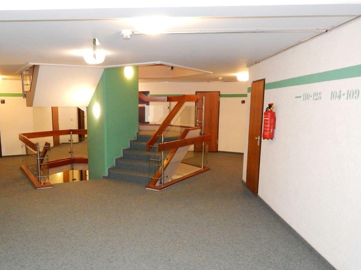 Free Apartment - Bei Den Thermen Bad Urach Kültér fotó